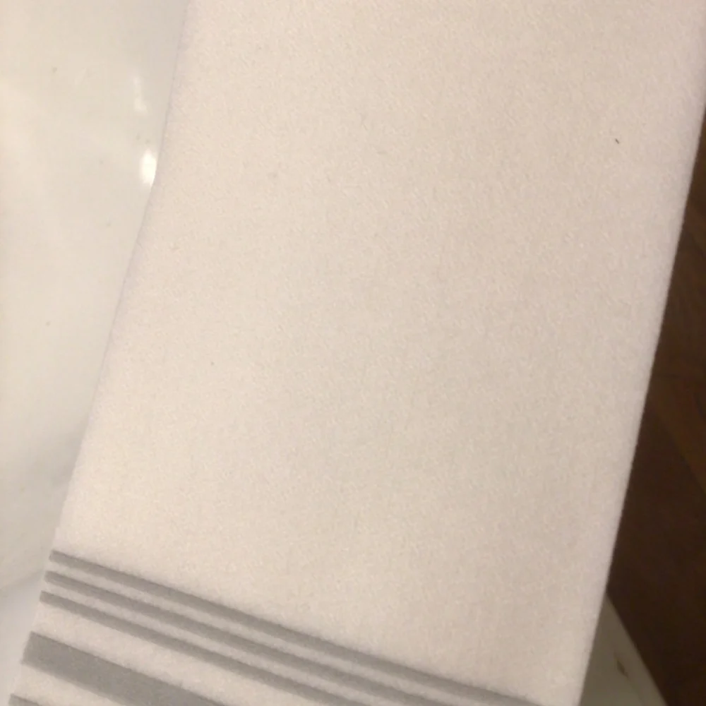 150 Silver Stripe Disposable Multipli Hand Towels NWT